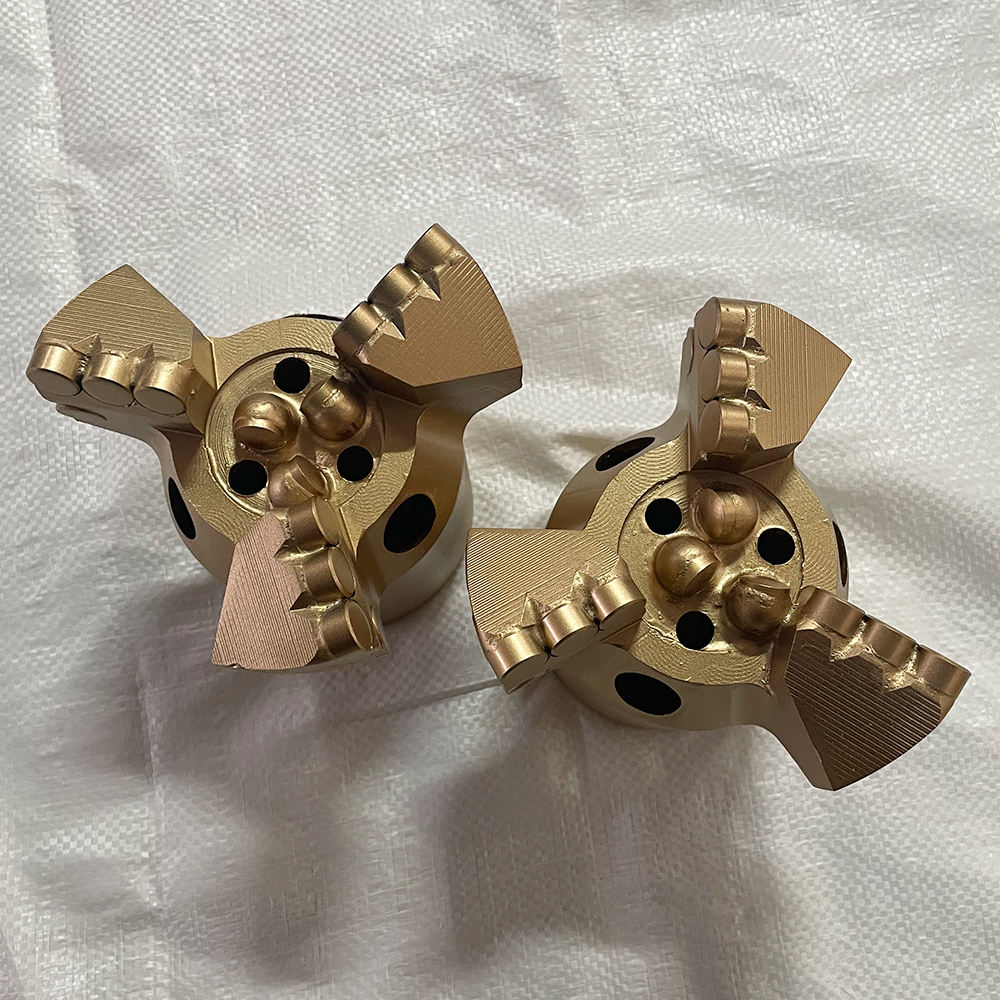 3 Wing PDC drill bits 