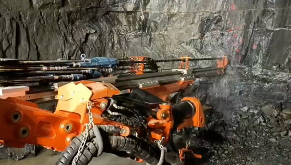 Hydraulic rock drills 